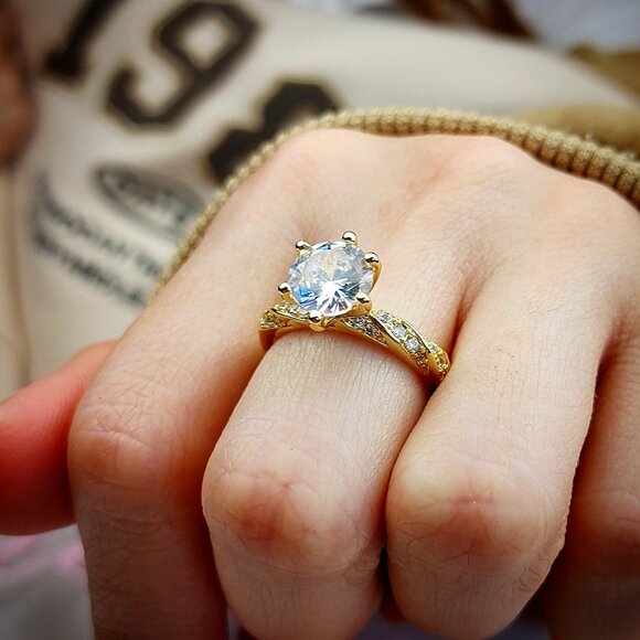 Wrap Around Crystal Ring - Picture 1 of 5